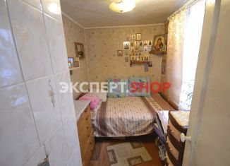 Продается 2-ком. квартира, 37.2 м2, посёлок Суда, улица Макарова, 4