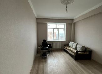 Продается квартира со свободной планировкой, 70 м2, Ставропольский край, улица Пестова, 9