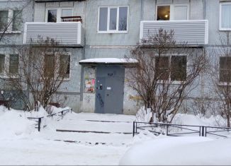 Продается двухкомнатная квартира, 48 м2, Ленинградская область, Молодёжная улица, 2