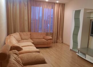 Сдача в аренду 3-ком. квартиры, 93 м2, Татарстан, улица Калинина, 69