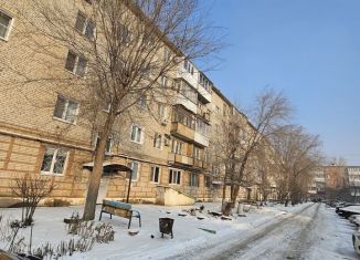 Продажа трехкомнатной квартиры, 62 м2, Энгельс, улица Ломоносова, 15