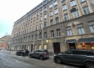 Продается трехкомнатная квартира, 187.7 м2, Санкт-Петербург, Большой проспект Петроградской стороны, 74