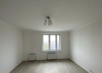 Продам 1-комнатную квартиру, 41 м2, посёлок городского типа Семендер, проспект Казбекова, 152
