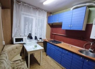 Аренда двухкомнатной квартиры, 45 м2, Калуга, улица Маршала Жукова, 10