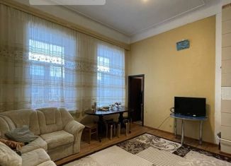 Продажа четырехкомнатной квартиры, 120 м2, Ставрополь, улица Ленина, 189