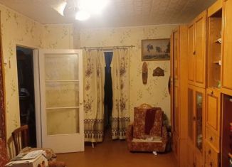 Продаю 2-ком. квартиру, 43 м2, Котельнич, Прудная улица, 39