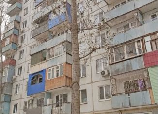 Продам 1-комнатную квартиру, 30 м2, Астрахань, улица Аксакова, 6к1, Ленинский район