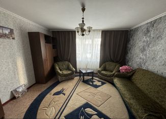 Сдам в аренду 2-ком. квартиру, 52.4 м2, Белово, 3-й микрорайон, 15