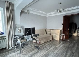 Продажа 3-комнатной квартиры, 72 м2, Белгород, улица Костюкова, 34