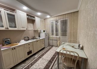Продается 1-комнатная квартира, 36.3 м2, Карачаево-Черкесия, улица Орджоникидзе, 5