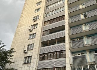 Продаю 3-комнатную квартиру, 56 м2, Пермский край, улица Танкистов, 6