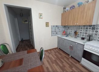 Продажа 2-комнатной квартиры, 52 м2, Челябинск, улица Танкистов, 179