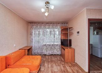 Продаю 1-ком. квартиру, 30 м2, Тюмень, улица Республики, 188, Ленинский округ