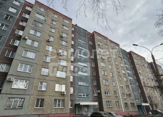 Продажа 1-ком. квартиры, 33 м2, Челябинск, улица Братьев Кашириных, 93