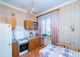 Продажа трехкомнатной квартиры, 82 м2, Пермь, улица Лебедева, 46