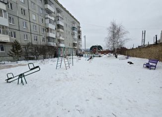 Продам 2-комнатную квартиру, 52 м2, Октябрьский, Первомайская улица, 7А