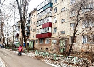 Продается 2-ком. квартира, 44 м2, Липецк, улица 8 Марта, 22/3