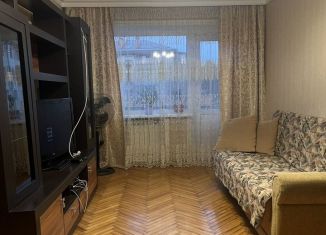 Сдача в аренду 2-ком. квартиры, 45 м2, Владикавказ, улица Борукаева, 12А