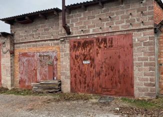 Продается гараж, 30 м2, Азов, Инзенская улица, 1