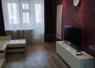 Сдача в аренду трехкомнатной квартиры, 80 м2, Казань, Стадионная улица, 4