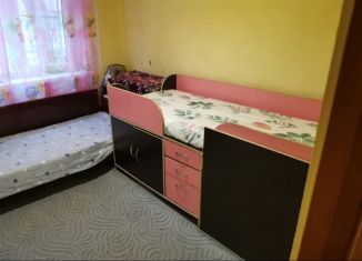 Продам 4-ком. квартиру, 64 м2, Ростов-на-Дону, Батуринская улица, 15, Железнодорожный район