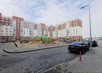 Продается 1-ком. квартира, 32.7 м2, Калининград, улица Маршала Жукова, 10, Ленинградский район