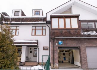 Сдам в аренду таунхаус, 160.7 м2, Екатеринбург, Озёрная улица, 77/5