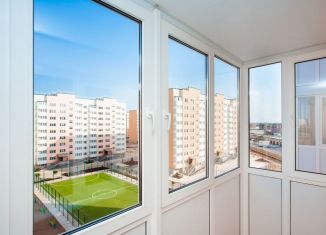 Продажа 2-ком. квартиры, 68 м2, посёлок городского типа Яблоновский, Шоссейная улица, 72/3