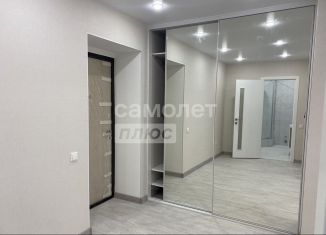 Продам 1-комнатную квартиру, 41 м2, Тюмень, Амурская улица, 39, ЖК Парковый