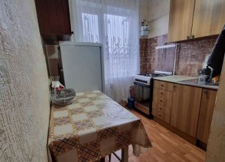 Сдача в аренду 1-ком. квартиры, 30 м2, Керчь, улица Горького, 3Б