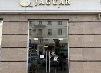 Продаю торговую площадь, 18 м2, Грозный, улица Шейха Али Митаева, 23