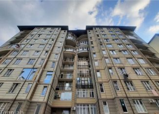 Продаю 1-ком. квартиру, 44 м2, Нальчик, улица Шарданова, 46Г, ЖК Белые Паруса