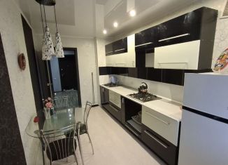 Продам 1-ком. квартиру, 47 м2, Димитровград, Свирская улица, 21А