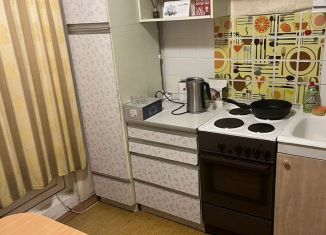 Сдаю 1-ком. квартиру, 36 м2, Москва, Новгородская улица, 14