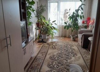 Продается 2-ком. квартира, 45 м2, Рубцовск, Комсомольская улица, 295