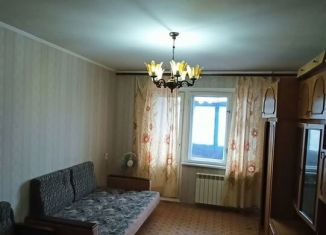 Продается 2-ком. квартира, 54 м2, Каменск-Шахтинский, улица Желябова, 50