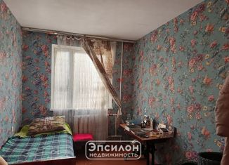 Продам 2-ком. квартиру, 40.3 м2, Курск, улица Комарова, 13А