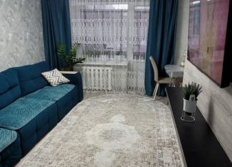 Продаю 2-ком. квартиру, 47 м2, Туймазы, улица Комарова, 18