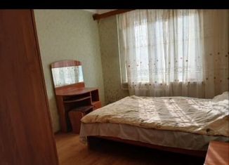 Двухкомнатная квартира в аренду, 55 м2, Дербент, улица 345-й Дагестанской Стрелковой Дивизии, 12А