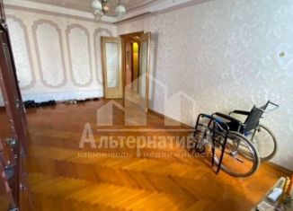 Продам 3-комнатную квартиру, 75 м2, Ессентуки, улица Ермолова, 127