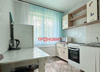 Продажа 2-комнатной квартиры, 44.6 м2, Новосибирск, улица Петухова, 60, Кировский район