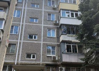 Сдаю двухкомнатную квартиру, 44 м2, Краснодар, улица Ковалёва, 18