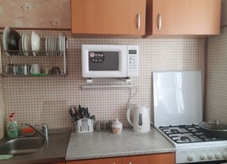 Продается 2-ком. квартира, 43 м2, Самара, улица Советской Армии, 135, метро Советская