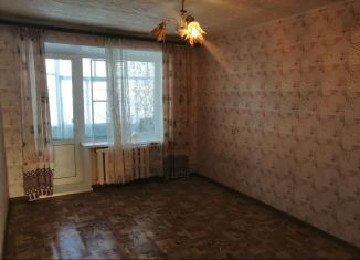 Двухкомнатная квартира в аренду, 48 м2, Краснотурьинск, улица Рюмина, 11