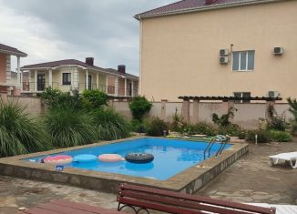 Сдаю в аренду коттедж, 150 м2, поселок городского типа Заозерное, улица Аллея Дружбы, 14к26