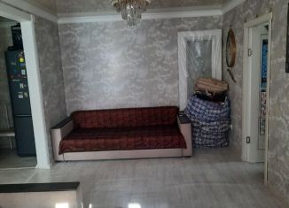 Продам 2-комнатную квартиру, 46 м2, Грозный, улица Иоанисиани, 16, 1-й микрорайон