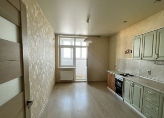 Продажа 2-комнатной квартиры, 61 м2, Краснодар, улица имени Жлобы, 145