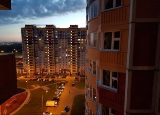 Продажа трехкомнатной квартиры, 102 м2, рабочий посёлок Боброво, Крымская улица, 9