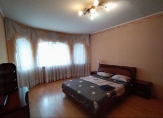 Сдается в аренду однокомнатная квартира, 58 м2, Орёл, Советская улица, 25, Железнодорожный район