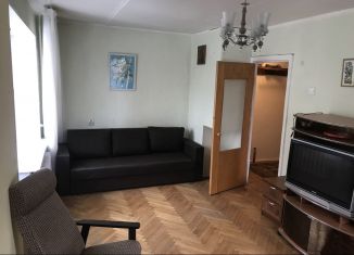 Сдам 1-ком. квартиру, 30 м2, Химки, улица Розы Люксембург, 4